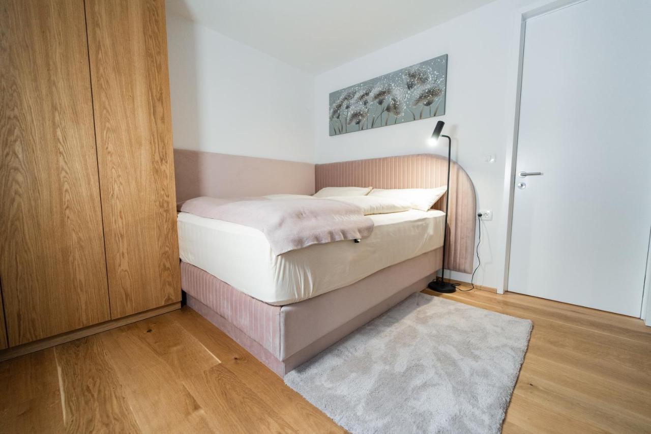 Bor In Bor Luxury Apartment With Sauna & Garden - Краньска Гора Экстерьер фото